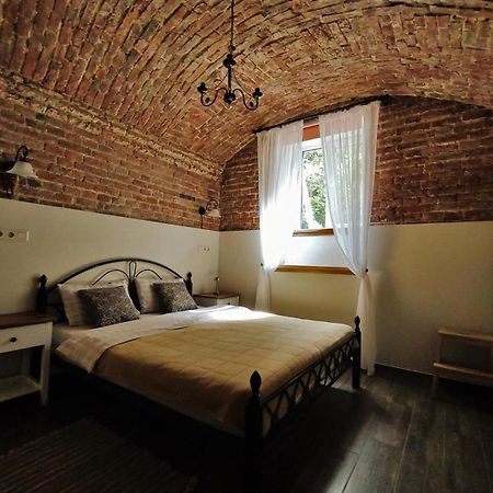 Мури Старого Львова Apartment Exterior photo